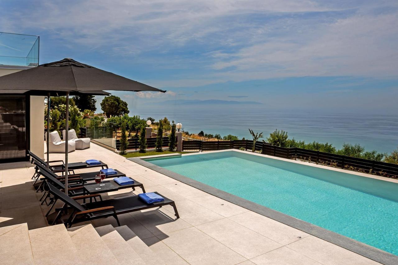 Mystique View Villas Lourdata  Dış mekan fotoğraf